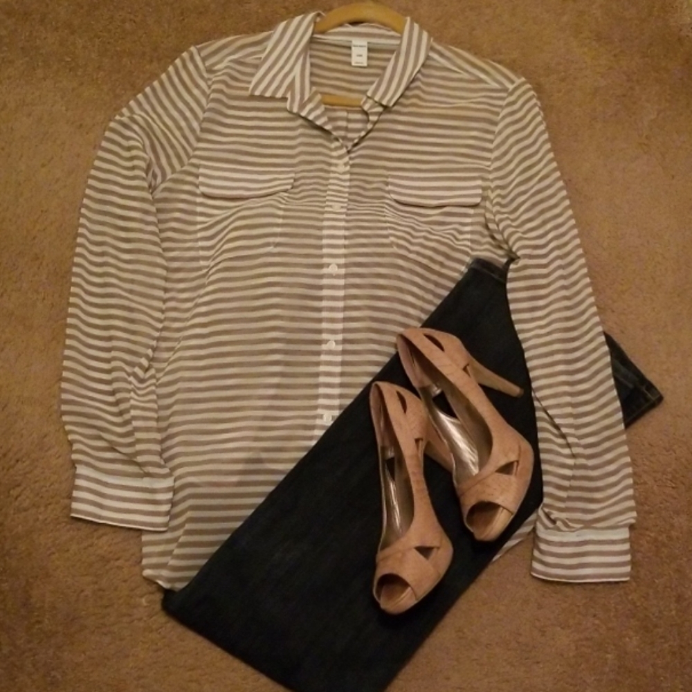 NWT SEMI-SHEER L/S BLOUSE SZ. L
